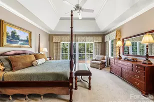 33 Tiverton Ln, Asheville, NC 28803 - Photo 23