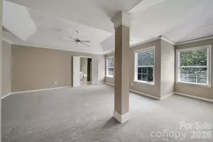 11343 Fox Hill Dr, Charlotte, NC 28269 - Photo 19