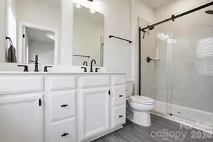 1311 Ashbury St, Charlotte, NC 28216 - Photo 19