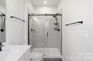 1311 Ashbury St, Charlotte, NC 28216 - Photo 21