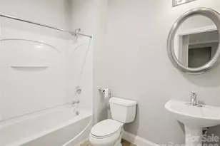 518 Clarice Ave, Charlotte, NC 28204 - Photo 13