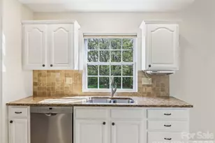 117 Apple Meadow Ct, Hendersonville, NC 28739 - Photo 15