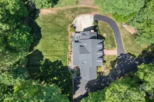 2953 9th Tee Dr, Newton, NC 28658 - Photo 47