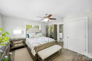 121 W 11th St, Oakboro, NC 28129 - Photo 13