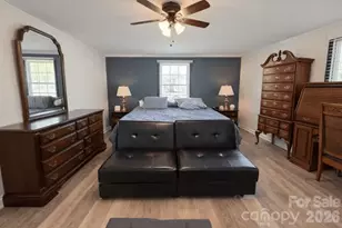 636 Willis Rd, Dallas, NC 28034 - Photo 9
