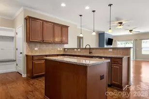 15214 Taylor Ridge Ln, Charlotte, NC 28273 - Photo 11