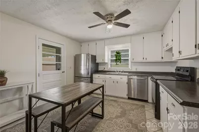 1348 Hibriten Drive SE, Lenoir, NC 28645 - Photo 11