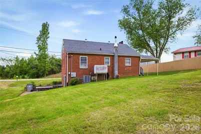 1348 Hibriten Drive SE, Lenoir, NC 28645 - Photo 5
