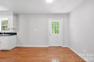 806 S Laurel St, Lincolnton, NC 28092 - Photo 13