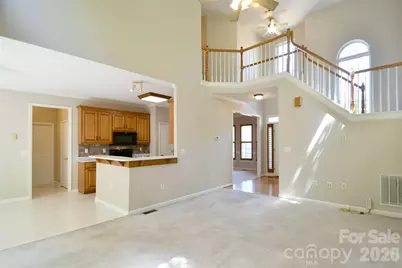 10930 Wyndham Pointe Drive, Charlotte, NC 28213 - Photo 5