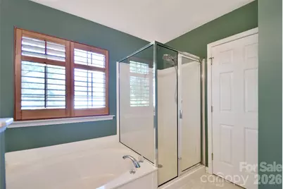 10930 Wyndham Pointe Drive, Charlotte, NC 28213 - Photo 25