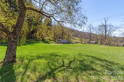 24 Baldridge Drive, Burnsville, NC 28714 - Photo 3