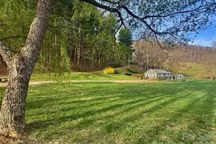 24 Baldridge Dr, Burnsville, NC 28714 - Photo 37