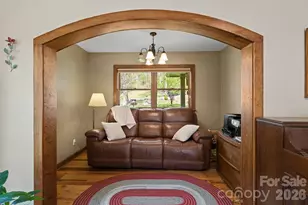 1060 Indian Camp Creek Rd, Hot Springs, NC 28743 - Photo 5