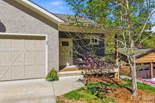 62 Dillingham Rd, Asheville, NC 28805 - Photo 1