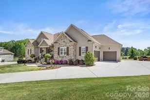 2463 Bridle Ct, Lincolnton, NC 28092 - Photo 25