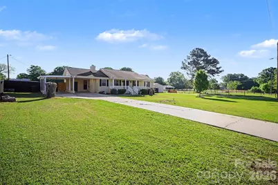 1087 Greenbriar Drive, Lancaster, SC 29720 - Photo 7