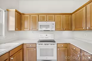 4175 Medford Dr NW, Concord, NC 28027 - Photo 9