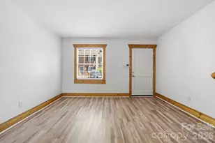 638 Chipley Ave, Charlotte, NC 28205 - Photo 15