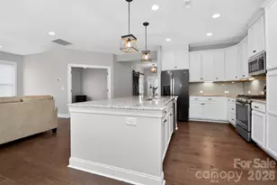 3025 Kinsley Ct, Fort Mill, SC 29707 - Photo 7