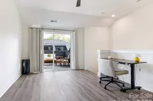 226 Sutton Pk Ln, Charlotte, NC 28211 - Photo 17