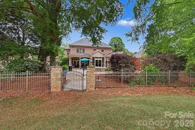 10615 Lederer Avenue, Charlotte, NC 28277 - Photo 41