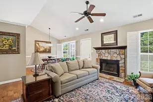 7224 Swans Run Rd, Charlotte, NC 28226 - Photo 9