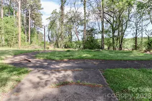 225 Midway Rd, Statesville, NC 28625 - Photo 25