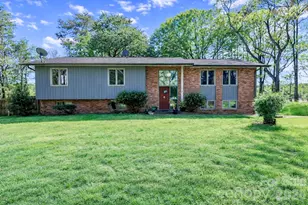 225 Midway Rd, Statesville, NC 28625 - Photo 1