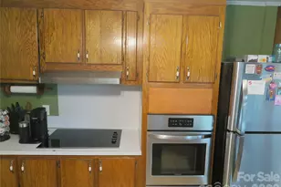 419 S Church St, Lowell, NC 28098 - Photo 7