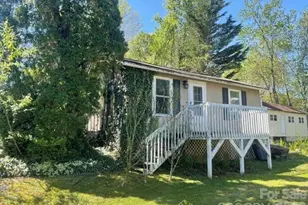 1610 Willow Rd, Hendersonville, NC 28739 - Photo 15