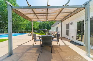 2810 Patten Hill Dr, Matthews, NC 28105 - Photo 9