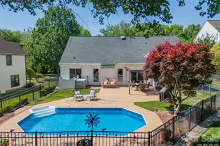 2810 Patten Hill Dr, Matthews, NC 28105 - Photo 7