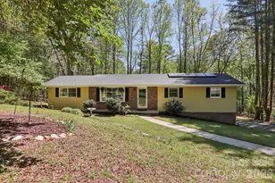 45 Crosswick Ln, Hendersonville, NC 28739 - Photo 3