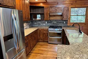 1618 Walnut Creek Rd, Waynesville, NC 28786 - Photo 9