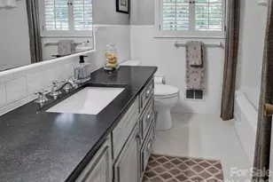 1419 Cavendish Ct, Charlotte, NC 28211 - Photo 23