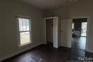 512 W 2nd St, Cherryville, NC 28021 - Photo 19