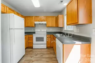 4024 Ashby Ln, Fort Mill, SC 29707 - Photo 7