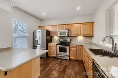 2937 Duvalla Avenue, Charlotte, NC 28209 - Photo 9