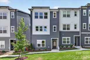 6022 Pivot Ct, Charlotte, NC 28205 - Photo 1