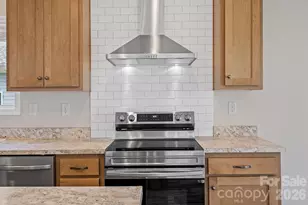 130 Bellamy Rd, Asheville, NC 28806 - Photo 7