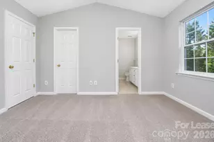 10519 Yellow Rose Ln, Charlotte, NC 28269 - Photo 15