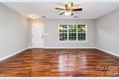 10519 Yellow Rose Lane, Charlotte, NC 28269 - Photo 9