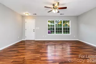 10519 Yellow Rose Ln, Charlotte, NC 28269 - Photo 9