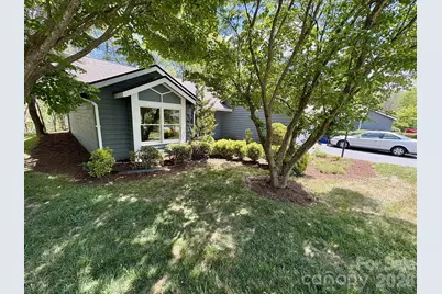 10 Laurel Place Drive, Asheville, NC 28803 - Photo 5