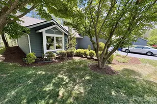 10 Laurel Pl Dr, Asheville, NC 28803 - Photo 5