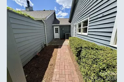 10 Laurel Place Drive, Asheville, NC 28803 - Photo 7