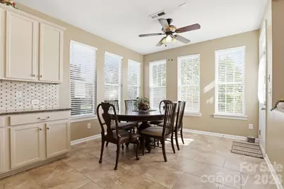 10122 Whiteburn Court, Charlotte, NC 28278 - Photo 17