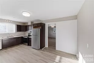 2405 Greenland Ave, Charlotte, NC 28208 - Photo 15