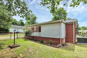 1017 McLain Rd, Kannapolis, NC 28083 - Photo 3
